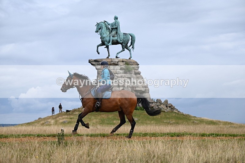 DSC_6001 - Time at Statue 12:17 to 12:44
