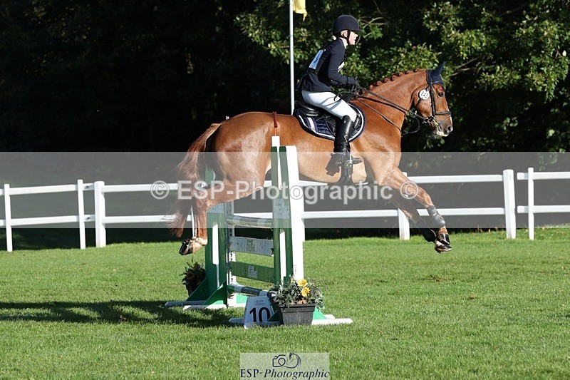 231022-095320-24184 - 643-MIH.TOPGUN-Ellie.Nicholson-TrotUp+SJ