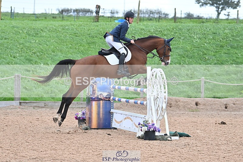 231013A-143045-02714 - Cls 9 Foxhunter & 1.20m Open