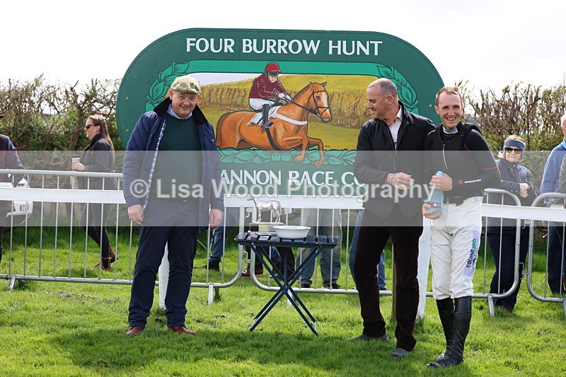 3E7A0558 - Race 1 Hunt Members