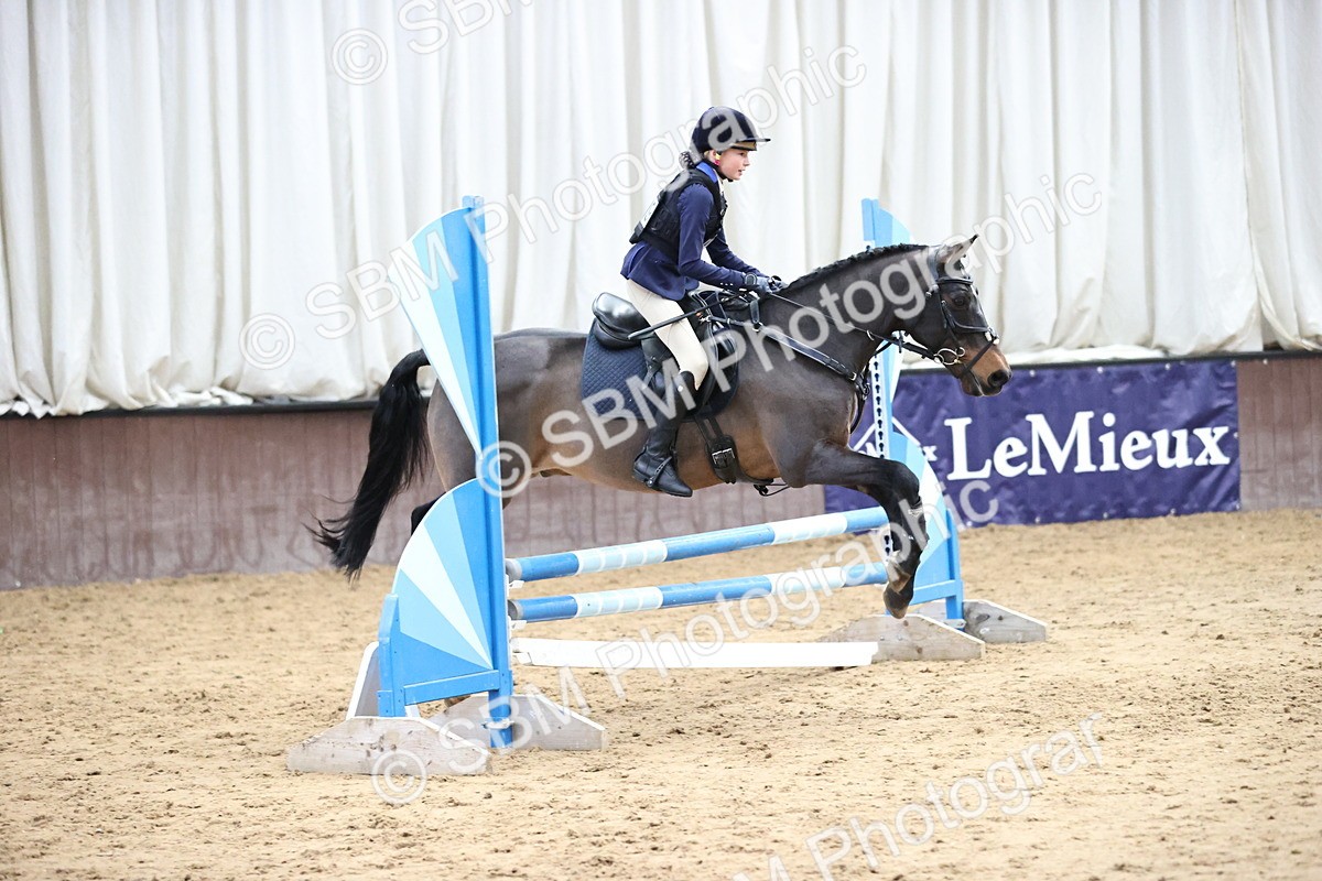 SBM_001583 - Class 5 - Henlow Veterinary Hospital 70cm