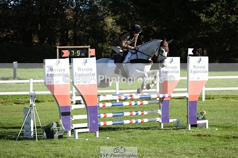 231022-101819-24442 - 646-SKIPTOTHEGOODBIT-Sophia.Mcdonald-TrotUp+SJ