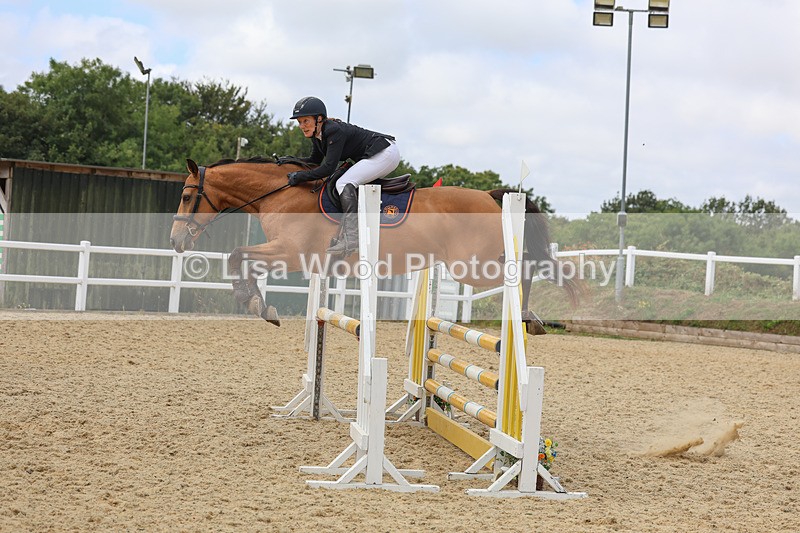 3E7A4859 - Class 4: Senior British Novice/90cm open