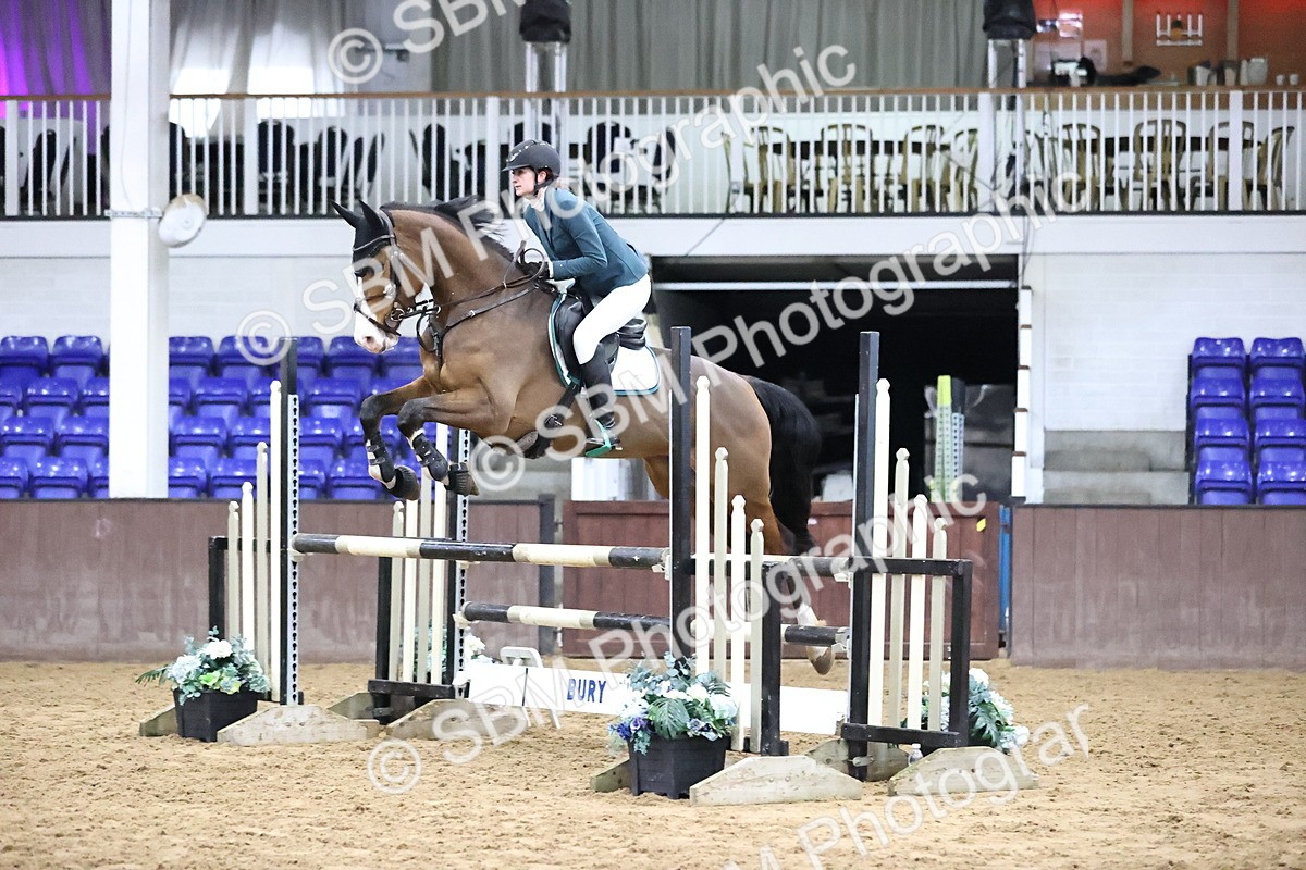 SBM_2212 - Class 8 - Nupafeed Supplements Senior Discovery/ 1m Open