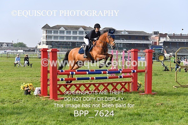 BPP_7624 - CLASS 6 Nisbets Fresh From The Farm & The Golf Inn 1.00m Amateur Championship