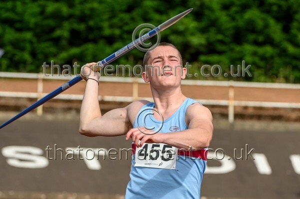 Sen25SUN-926992 - Field Male