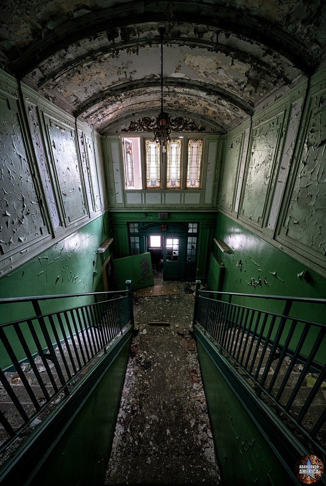  - Dismantling the Dream: The Closure of American Public Schools