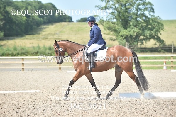 JAC_5621 - CLASS 35:36 NOVICE Test 4 : 6