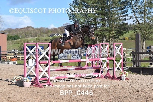 BPP_0446 - CLASS 22 SUN Senior Newcomers/ 1.10m Open