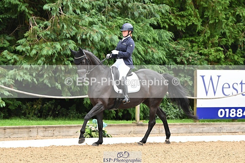 240811-100354-04660 - 117-Katie.Kneen-Springtime.Everafter