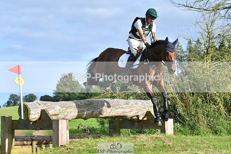 240804-180913-19423 - 759-Padraig_Mccarthy-HARTHILL_SAMBA