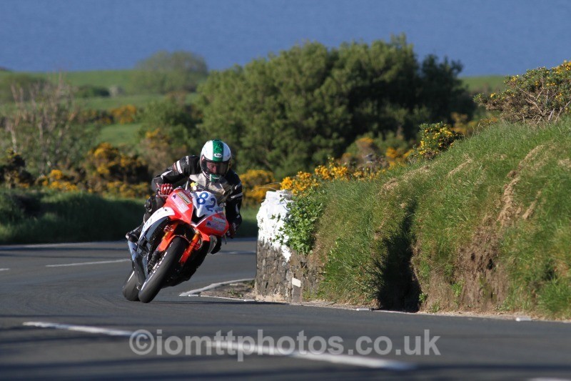 Richard McLoughlin Yamaha / mc loughlin racing - Monday Practice Solos