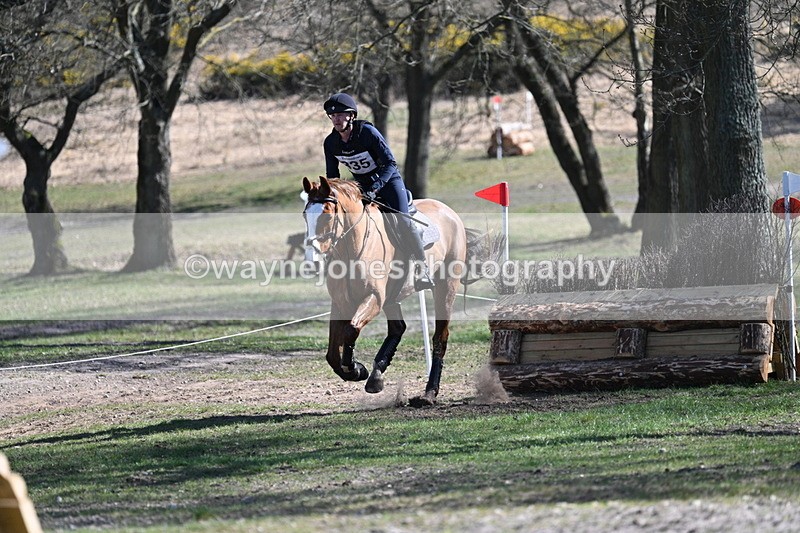 WJ7_1305 - XC Time 13:35 to 13:40