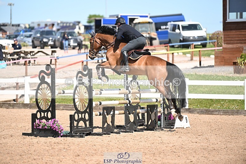 250510-143046-11763 - Cls 23 1.05m Amateur Quali