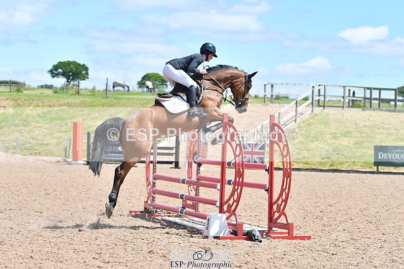 240609A-122550-05156 - Cls 18 Snr Newcomers and 1.10m Open