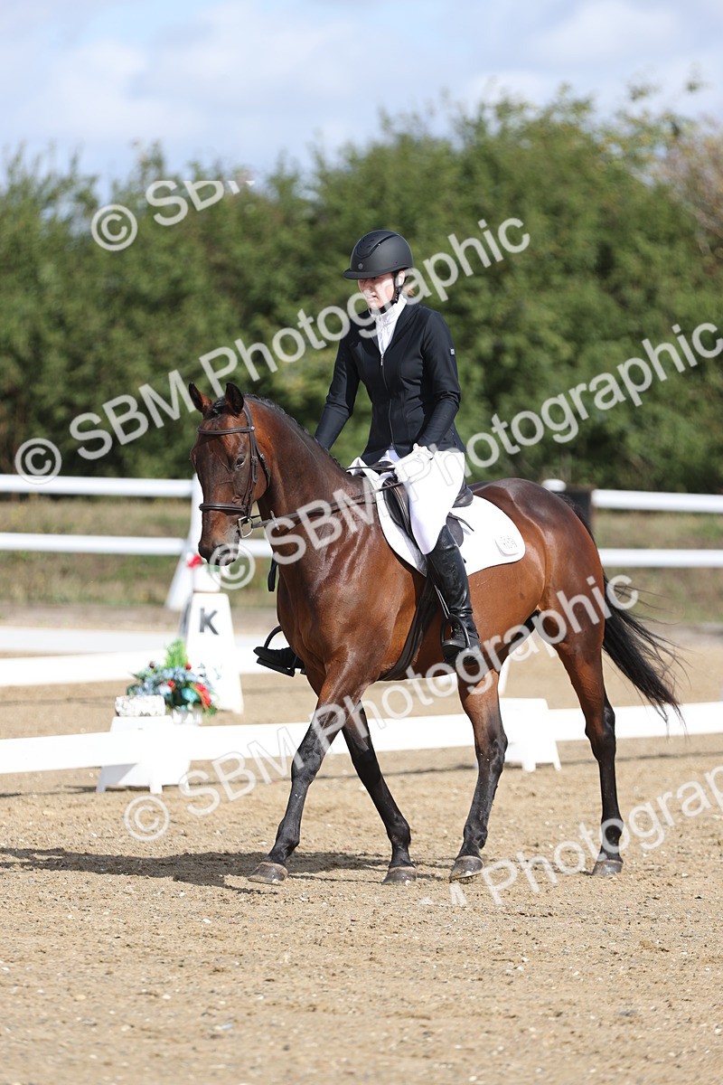SBM_001332 - Class 2 - Intro 4 Champs - 10.56-11.44