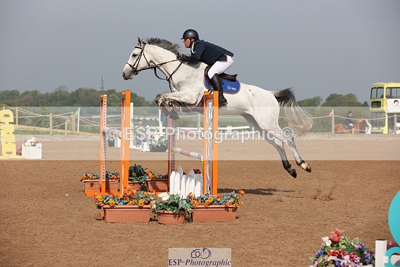 240511A-093719-11157 - Cls 32 Foxhunter