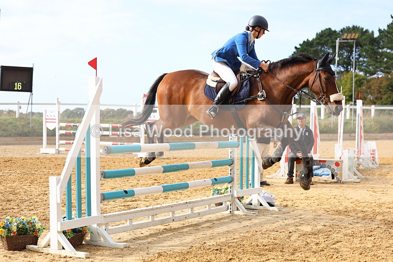 3E7A0536 - Class 13: Senior Newcomers/1.10m open