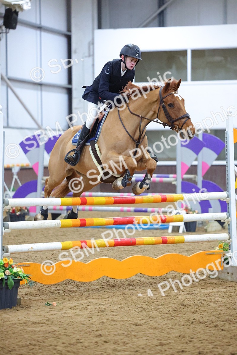 1I0A4981 - Class 9 - Senior Newcomers/ 1.10m Open