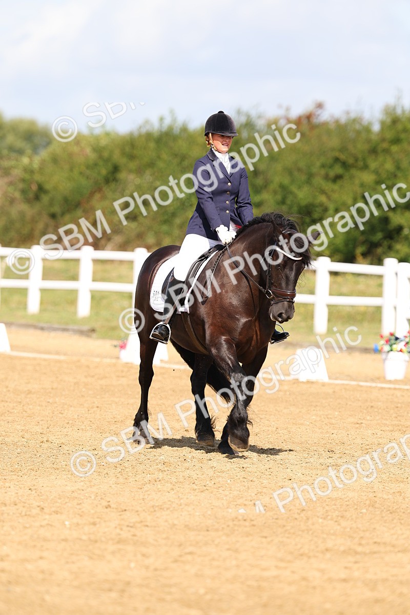 SBM_011632 - Class 1 - Prelim 19 - 10.50-11.46