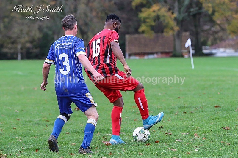 9KJS1589 - Nene League Sunday 16th November 2025 Abington Park