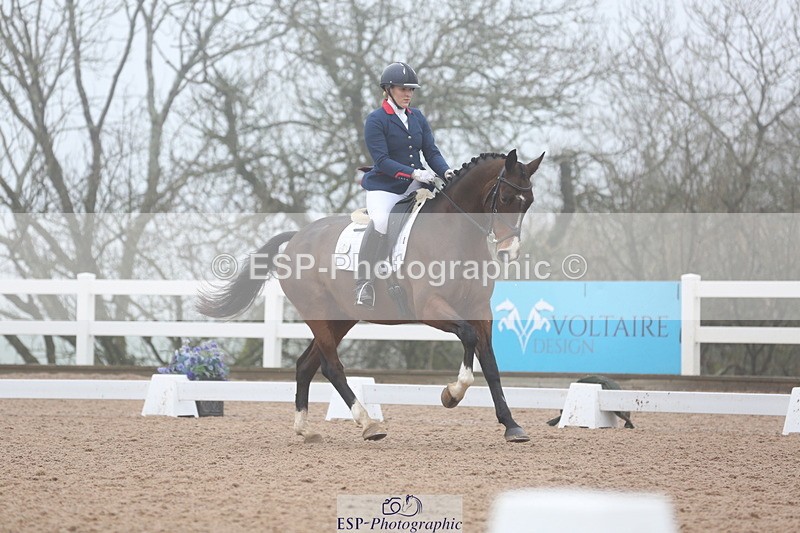 240217A-111311-01732 - 207-Charlotte.Dicker-Time.to.Fly.II