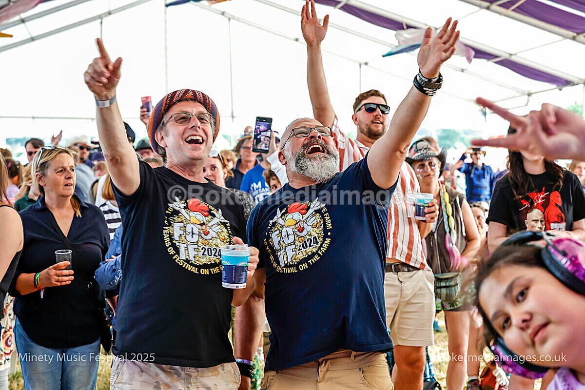 _MGL7447 - MINETY 2025