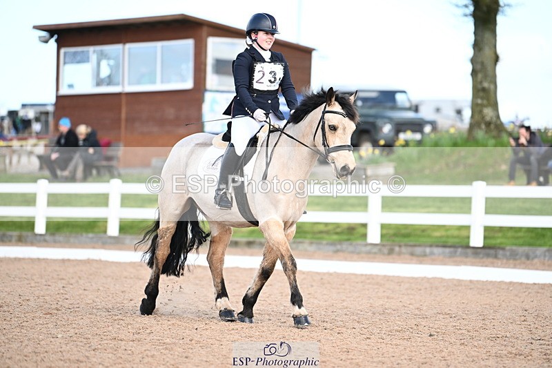 240324A-134337-03720 - Novice 27, 12.30 to 13.50