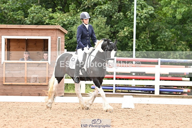 240817A-153837-10139 - 278-Chloe.Matravers-Fancy.pants