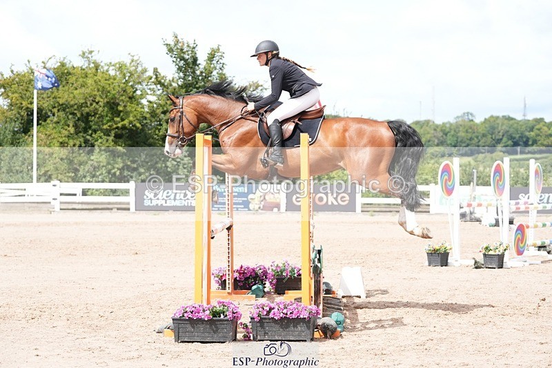 250731-115615-01566 - Cls 09  95cm Nat Am Qual