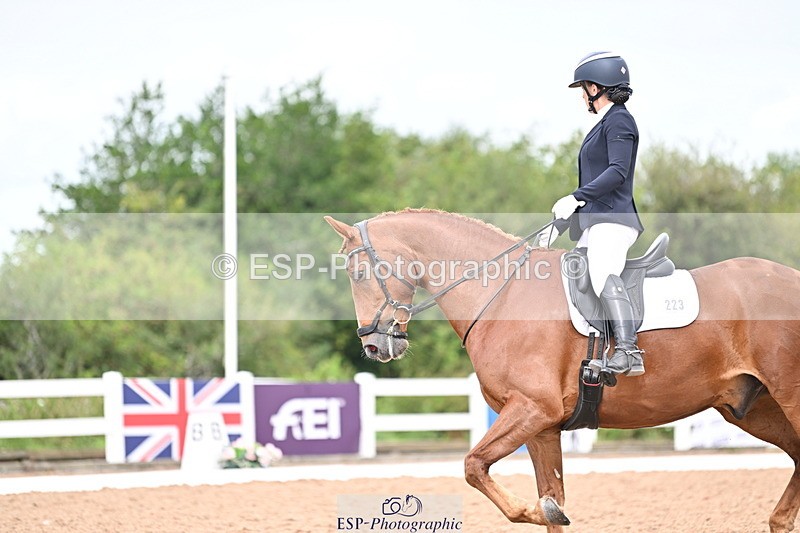 240817A-121350-08208 - 223-Pippa.Knight-KFS.Boston.Burglar