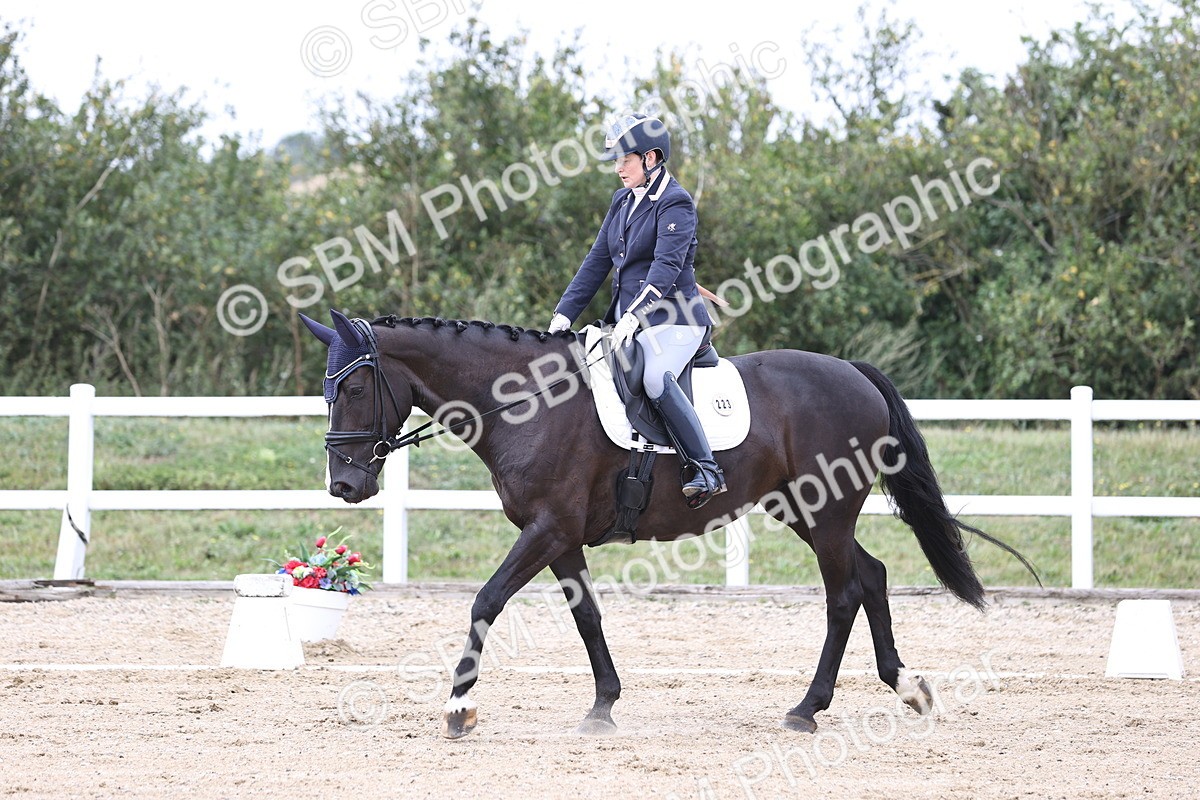 SBM_017578 - Class 14 - Novice 23 - 13.52-14.55