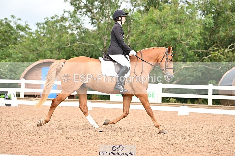 240817A-112417-07377 - 125-Tamsin.OConnor-Riversides.Caballero