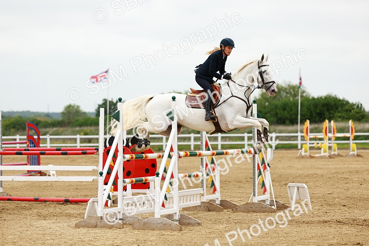 SBM_001081 - Class 5 - Senior Foxhunters - 1.20m