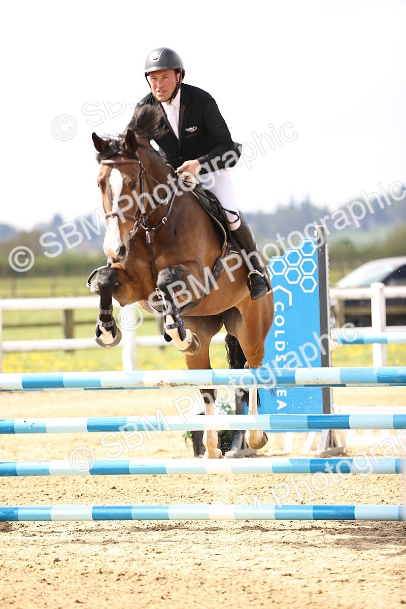SBM_001911 - Class 10 - Senior British Discovery - 1.00m