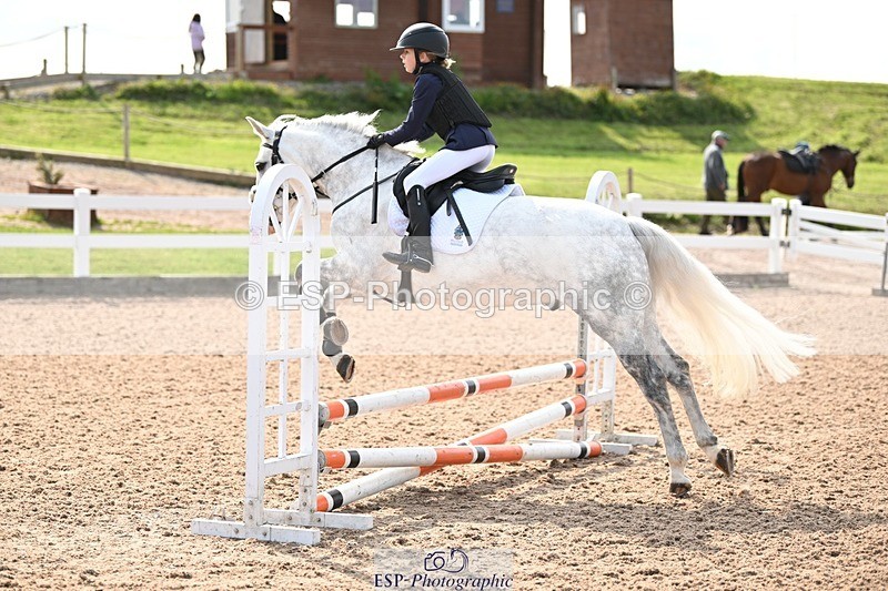 250608-093337-01881 - Cls 21 Clear Round 50cm