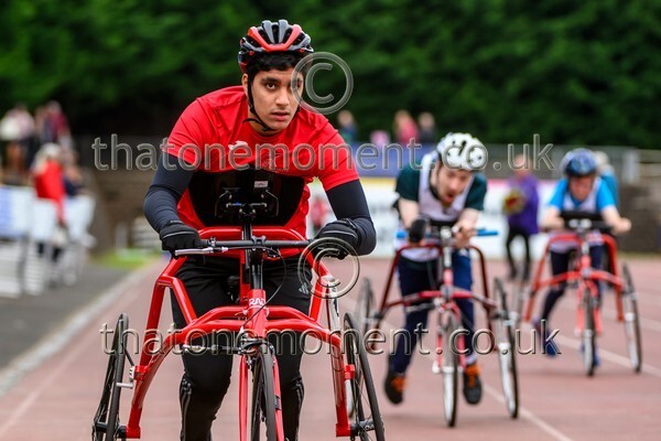 Sen25SAT-922164 - Track Male Set One