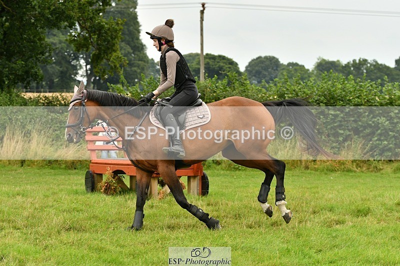 230817-124336-00712 - Theo's 1st Group - XC