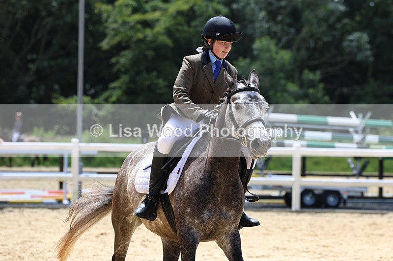 3E7A2293 - Class 4: 70 -75cm Part A