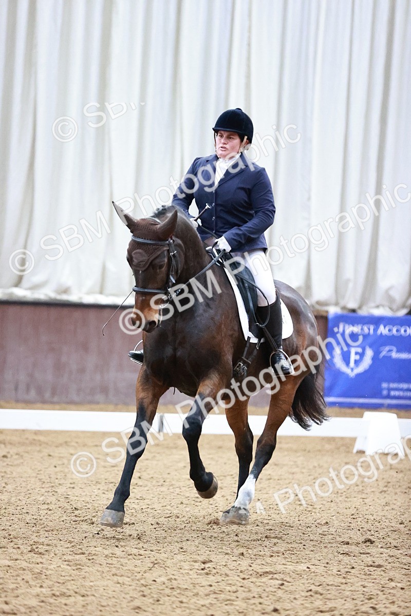 SBM_000120 - Class 3, 4, 8, 10 Intro 3 Prelim 3 Novice 2