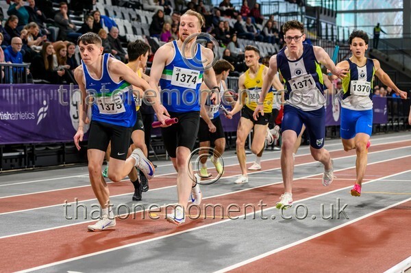 CombiMast25-916049 - Track Male Set Two