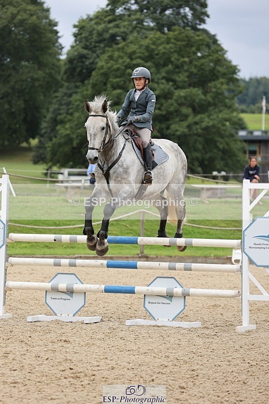 240817-142547-01891 - 05A Snr Newc