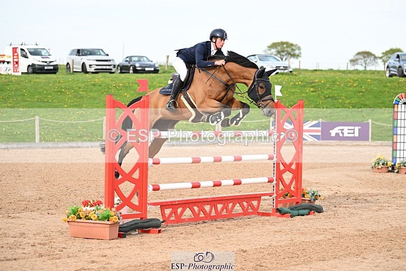 250425-174257-11025 - Cls 6 - 2 Star Medium Tour