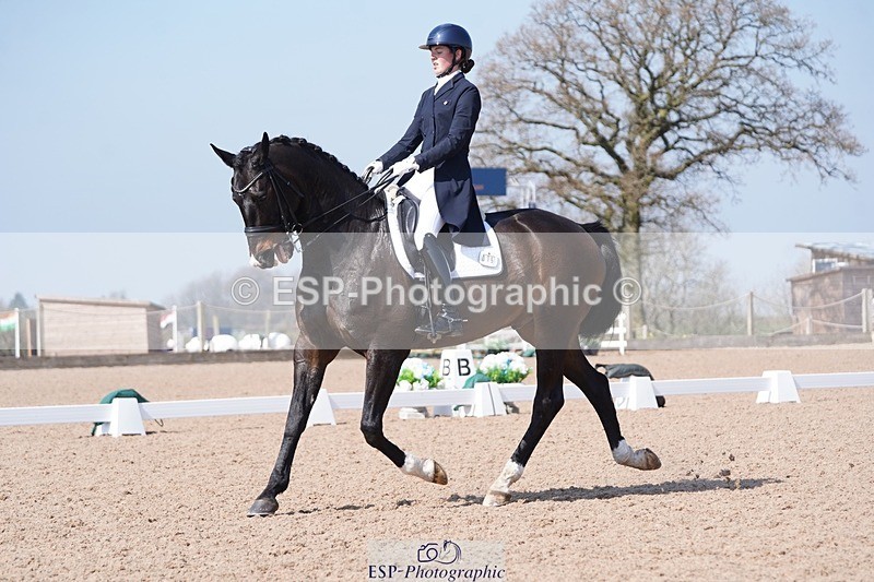 250404-125544-06006 - 015-Daisy.Hills-Midtgaards.Gijon