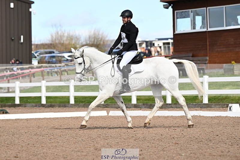 240324A-132209-03614 - Novice 27, 12.30 to 13.50