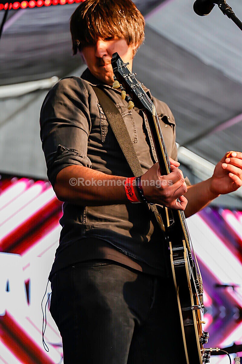 Sunday-266 - MINETY 2025