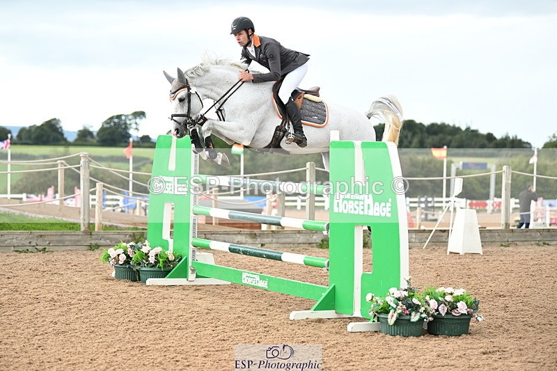 240912A-145856-02295 - Cls 5 National 1.30m Open