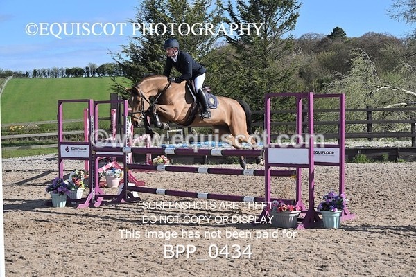 BPP_0434 - CLASS 22 SUN Senior Newcomers/ 1.10m Open