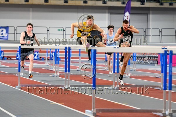 SeniorInd25-918171 - Track Male Set One