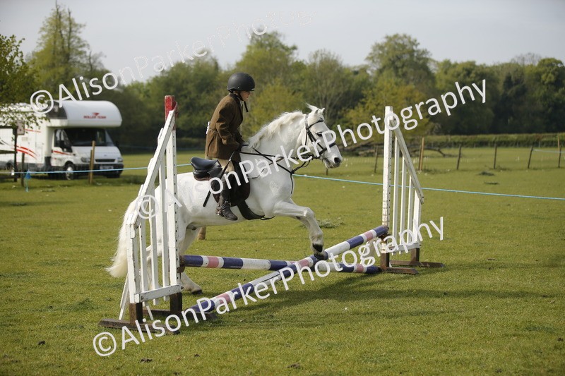 20260426-1058 - Class 1 - Mini Jumping - Lead rein or Assisted